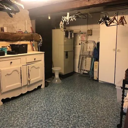 Maison De Famille Entre Et Campagne A 5 Mn De La Holiday home Blainville-sur-Mer
