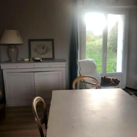 Maison De Famille Entre Et Campagne A 5 Mn De La *